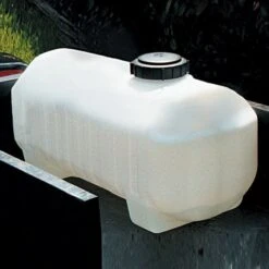 Poly Tank PCO Style 200gal With Plug And Garden Hose Fitting