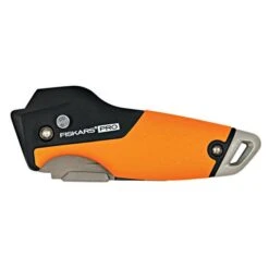 Fiskars Pro Folding Utility Knife -Garden Tools 770030 2